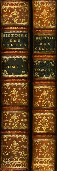 File:PelloutierHistoireDesCeltes1750Spines.jpg